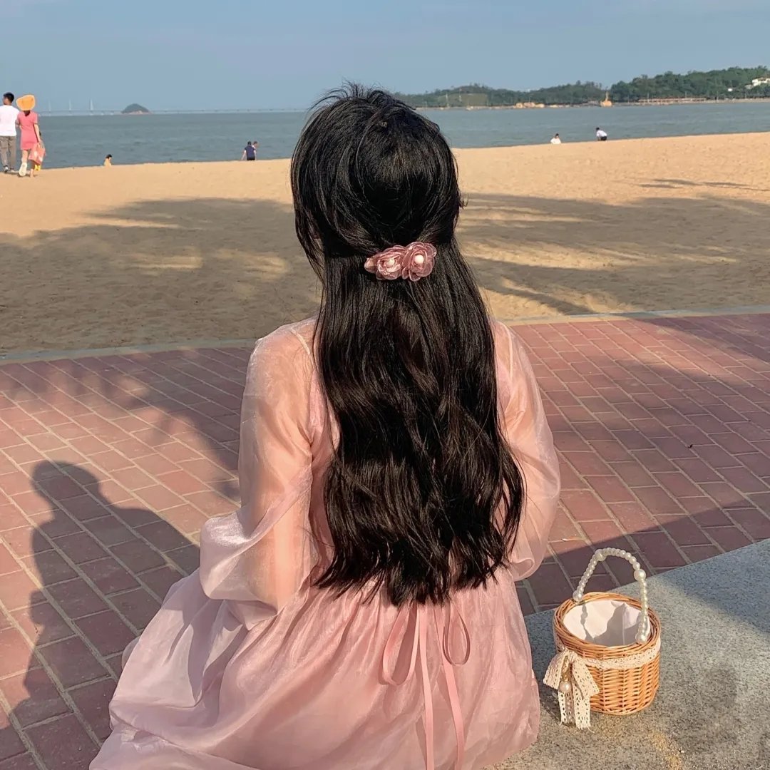 盛夏晚晴天 海报